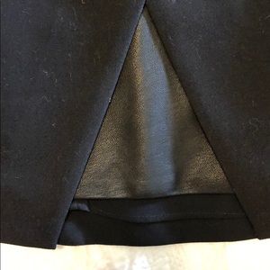 Alice + Olivia Skirts - Alive and Olivia Skirt Alice + Olivia Skirts - Alive and Olivia Skirt